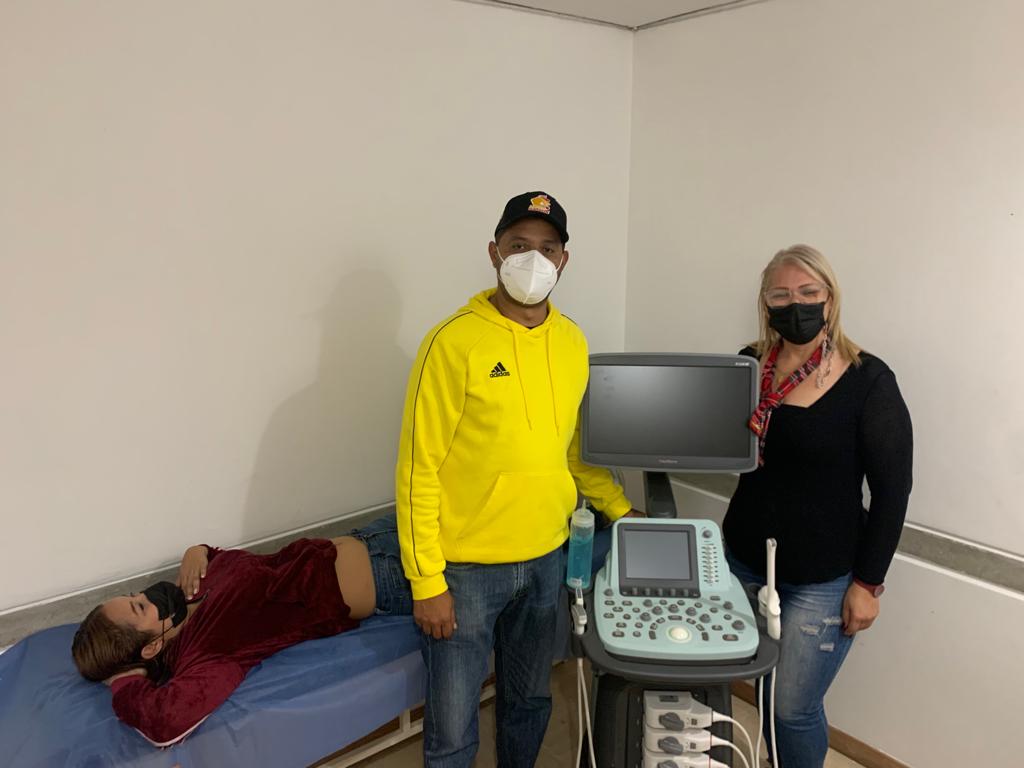 Cumpliendo con el compromiso adquirido para atender a las embarazadas de Iribarren, se han adquirido dos equipo de ecosonogramas que se activarán en el Instituto de la Mujer y en la FDNI para atender gratuitamente a las mujeres de las 10 parroquias. Vamos por más! <a href="/LuisJonasReyes/">Luis Jonás Reyes</a>
