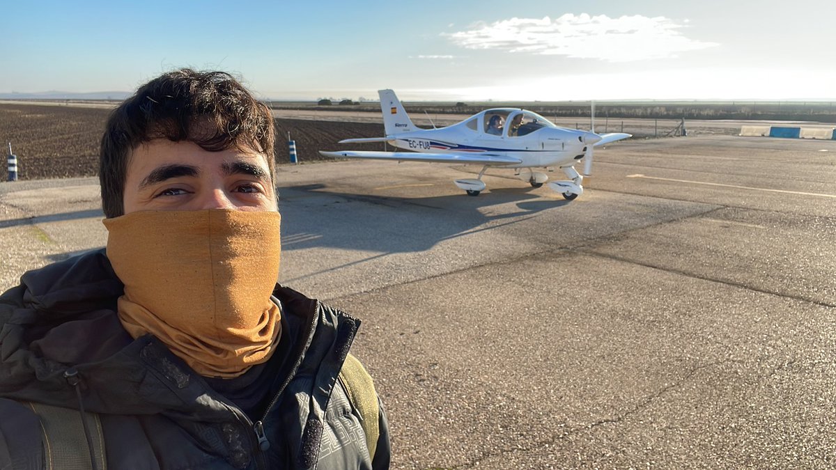 Vigorra's tweet photo. @pabloawera in the air https://t.co/i9Rxm8Bqp4