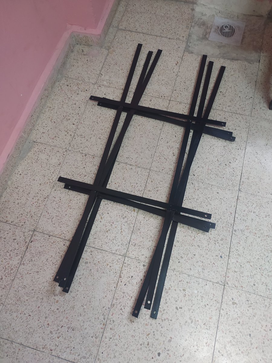 asag_ilk's tweet photo. Okulumuzun en ufak bir eksikliğinin kalmaması için uğraşımız devam ediyor.İş sağlığı ve güvenliği adına 2. Kat pencere korkuluklarımızı taktırarak olabilecek kazaların önüne geçildi👍👏
@ahpehlivan53 @MersinMEM @AdemKoca46 @MikailEREN33 @batuhan__bingol @mut_mem @harungergin https://t.co/crBlN9NK6q