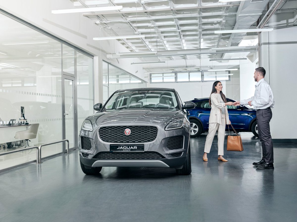 MOT &amp; Service 'While You Wait' appointments* now available with Group 1 Jaguar. Minimise disruption to your day and book online now: ow.ly/cTqh50LTT20 

*Available on a first come, first serve basis.