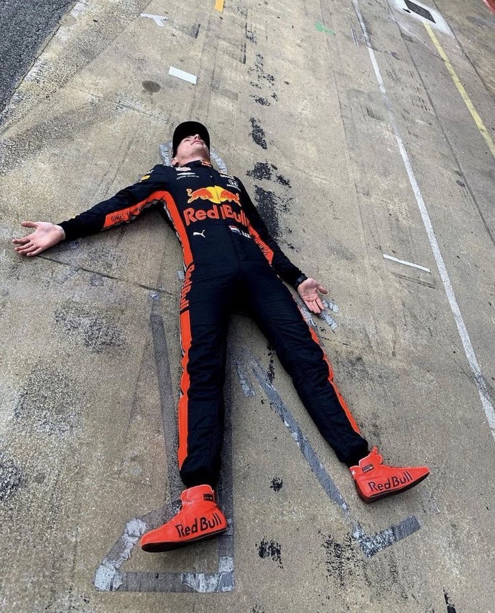 maxsredbull's tweet photo. another weekend without f1 https://t.co/gvHbhtdtzQ