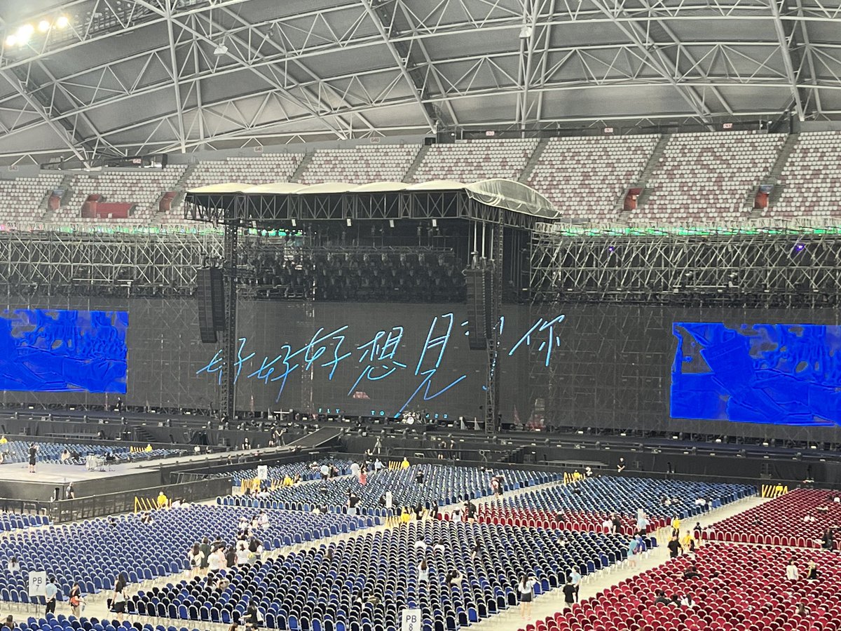 LilKingPikachu's tweet photo. Waited years for this! I AM SO READY 🙌🏻 https://t.co/UvpHejuDNn