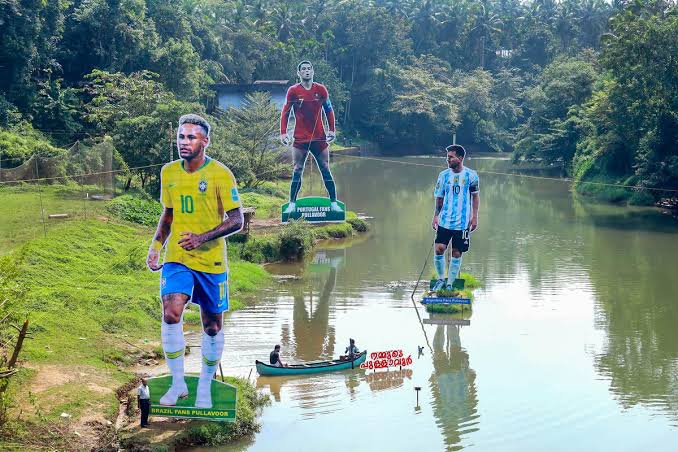 S1YAD's tweet photo. @ProudFede @theMadridlZone You are wrong dude, This is one of internationally viral cut-out in this WC. https://t.co/69QKMKh67b