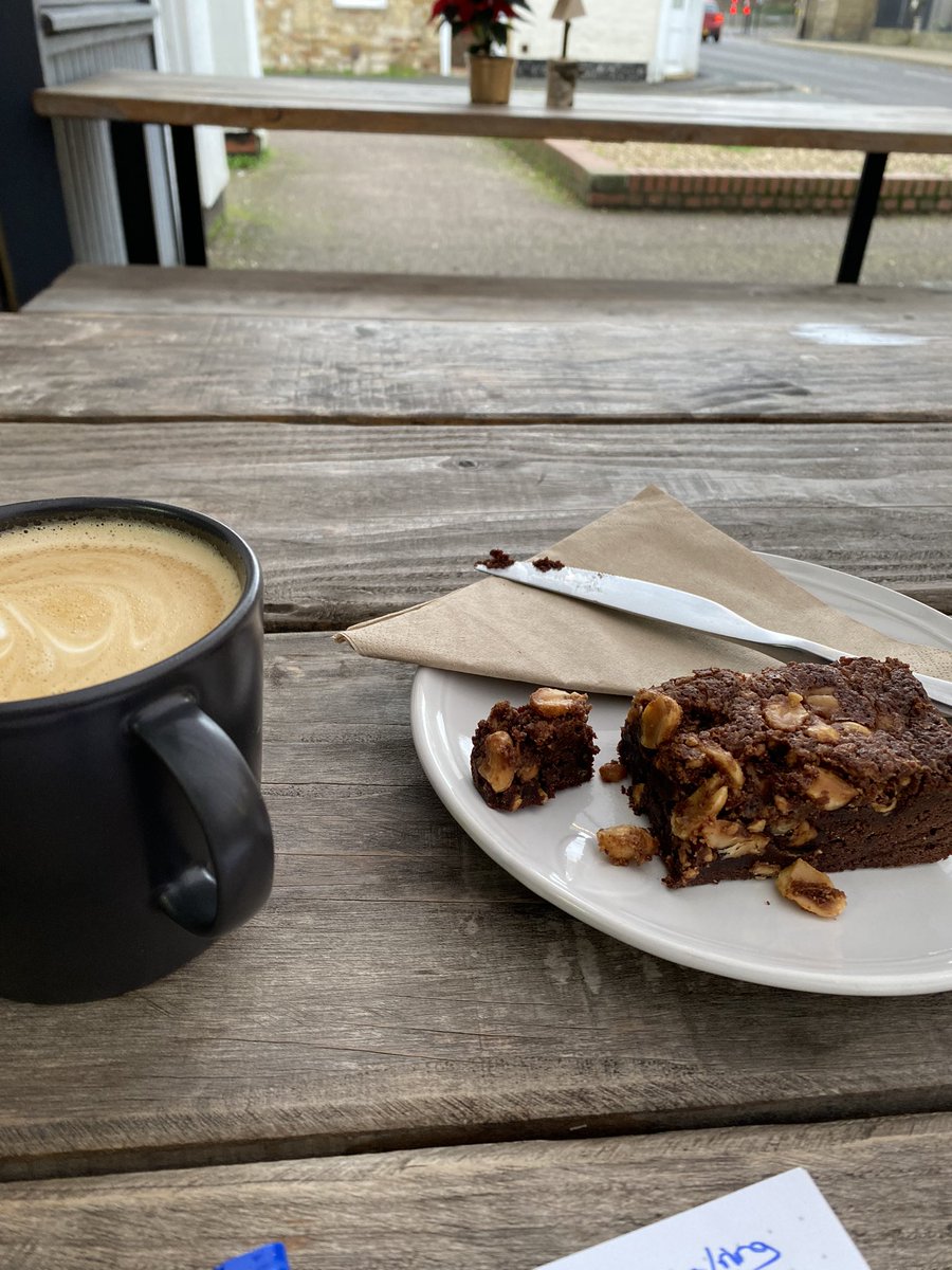 Rebecca Ireland- Curtis tweet media