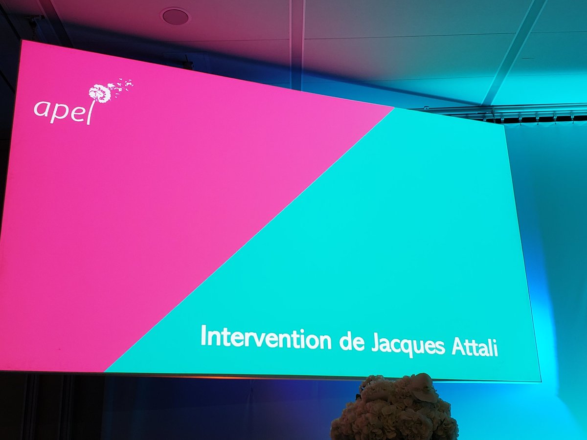 Apelnationale's tweet photo. A l'occasion de sa Délégation nationale @Apelnationale accueille Jacques Attali pour la sortie de son livre "Histoires et avenirs de l'éducation "
#DN2022 #Apel https://t.co/XDTb2Gt9ME