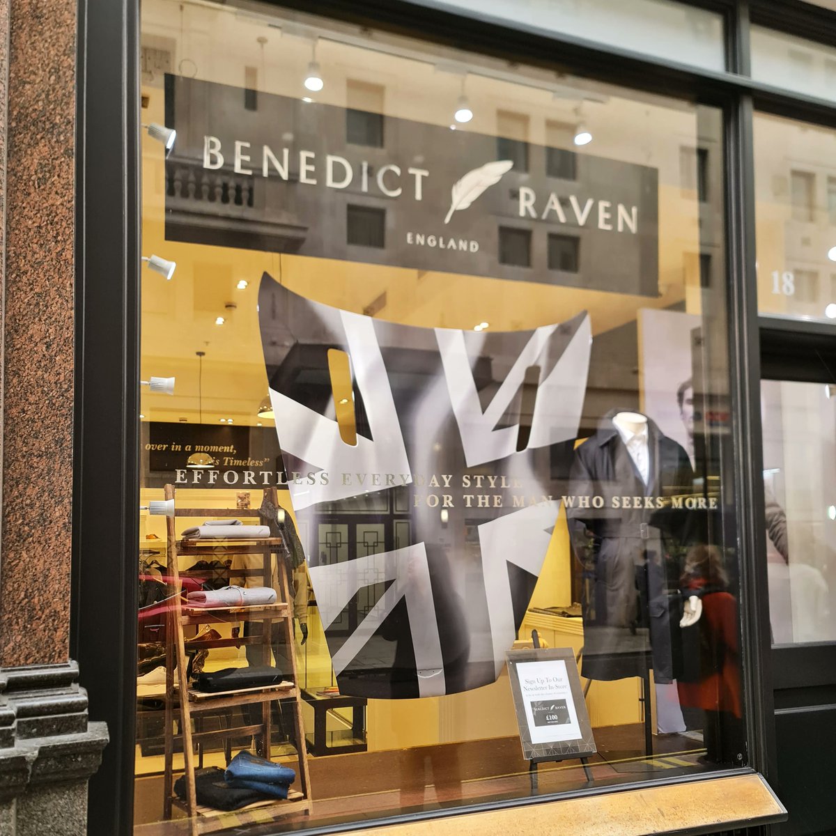 Our London store is now open! 18-19 Jermyn Street, drop in and discover our entire collection with some exclusive never before seen garments launching soon. 
#benedictraven #newstore #london