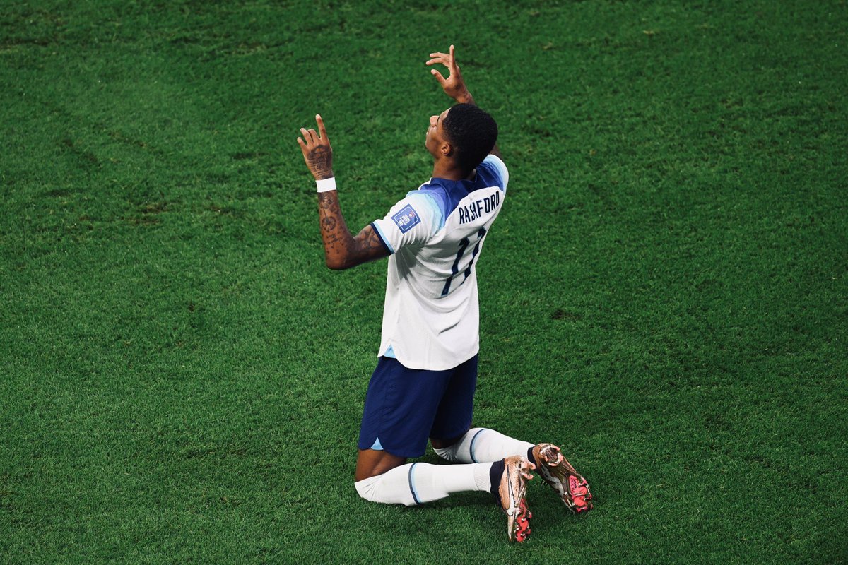 ManUtd_ID's tweet photo. Tidak ada pemain yang memiliki gol lebih banyak dari @MarcusRashford atau keterlibatan gol lebih dari @B_Fernandes8 sejauh ini ⚽️🔥

Ngeri apa?

#MUFC || #WorldCup https://t.co/3LpI0P57X9