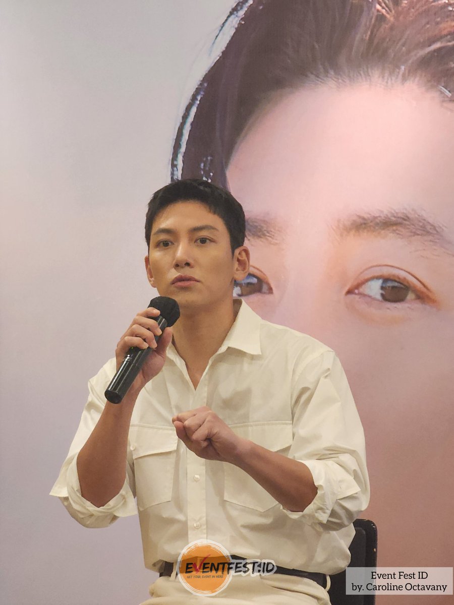 eventfest_id's tweet photo. PRESS CONFERENCE
🌟2022 Ji Chang Wook Fan Meeting in Jakarta 'Reach You' 🌟
@mecimapro
🗓 02 Desember 2022
📸 Caroline Octavany
.
.
#PressConference #ReachYouInJKT #JiChangWook #EventFestID #Media https://t.co/e9tslPHRHU