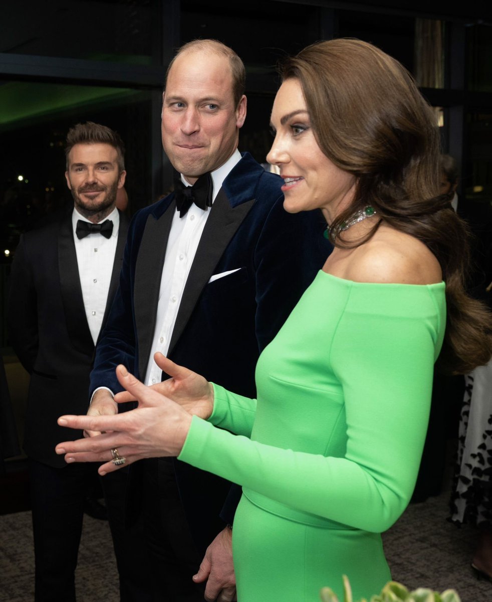 Rileydo73362981's tweet photo. What a photo‼️💚
#EarthShotPrize 
#PrinceandPrincessofWales 
#PrincessCatherine 

 Yes, William, we ALL love her 💚 https://t.co/EMUfv4NAo7