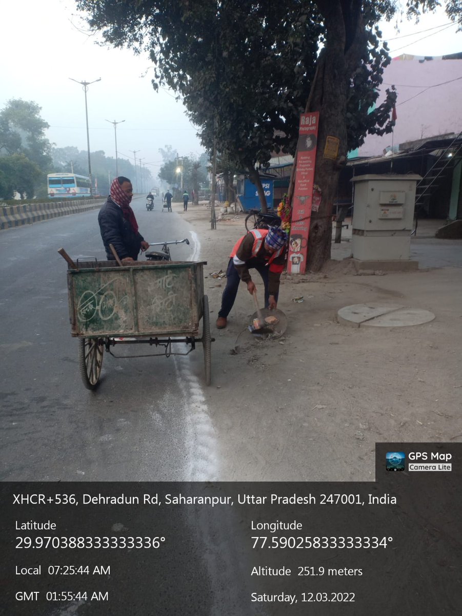 Smartsrenn's tweet photo. ULB Code - 800630
दिनांक- 03-12-2022
'प्रतिबद्ध': 75 जनपद, 75 घंटे, 750 निकाय अभियान।
#सहारनपुर : नगर निगम के सफाई मित्रों द्वारा शहर में निरन्तर #सफाई_अभियान जारी है।
#SwachhSurvekshan2023
#garbagechallenge
#GarbageFreeCity
#SwachhUP
#swachhsurvekshan2023saharanpur https://t.co/5VAmkKhTPh