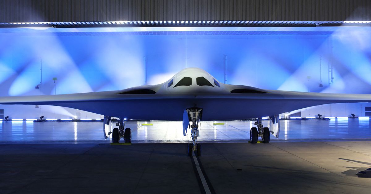 Reuters's tweet photo. Northrop Grumman unveils B-21 nuclear bomber for U.S. Air Force https://t.co/LTHB1YFizk https://t.co/htnfpHIdD0