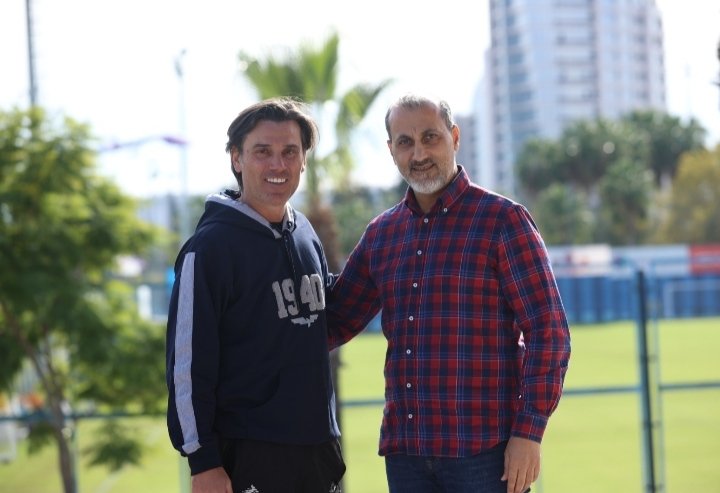 🗞️Adana Demirspor Teknik Direktörü Vincenzo Montella SABAH Spor'a konuştu👇

🎙️"Adana Demirspor'u ilk kez Balotelli'nin transferiyle takip etmeye başlamıştım. İlk buluşmamız ağustos ayında asbaşkanımızla oldu. Metin Korkmaz buluşup, konuştuktan sonra daha detaylı takip başladı."