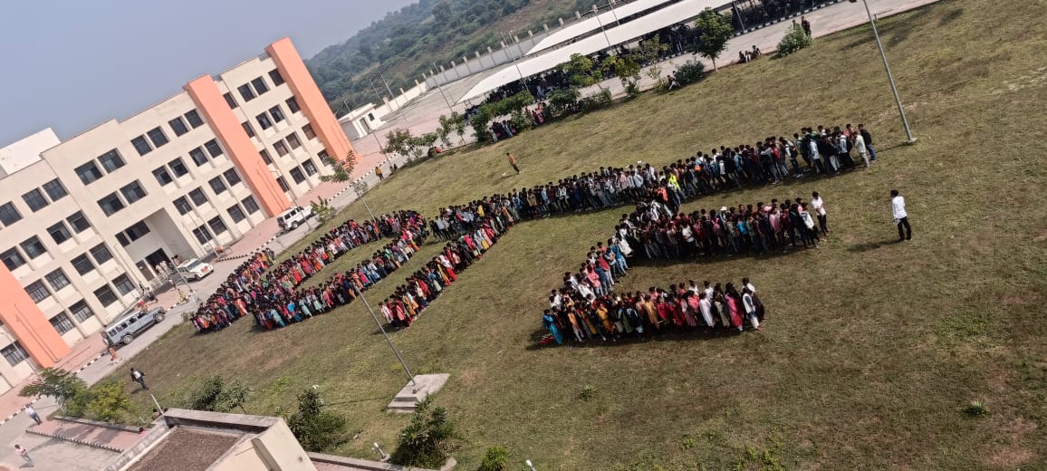 #અવસર_લોકશાહીનો trainees taking oath for voting in upcoming election. 
<a href="/CEOGujarat/">Chief Electoral Officer, Gujarat</a>
<a href="/ECISVEEP/">Election Commission of India</a> 
<a href="/CollectorGodhra/">Collector Panchmahal</a>  
#GujaratElections2022    #SeniorCitizen #ProudToBeAVoter  #GujaratAssemblyPolls    #NoVoterTobeleftBehind #EveryVoteCounts #AVSAR