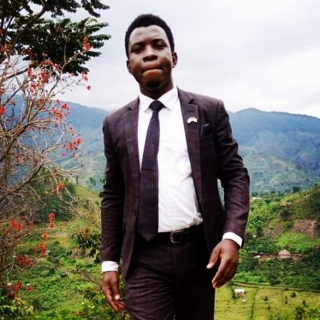 DrIsaacKhan's tweet image. PURPOSE comes from the deep waters of the heart; Those with understanding can draw it out. _courtesy
#UnderstandYourPurpose.
@JoackimBalimwa @RabsonBlue @Icons104 @YALINetwork