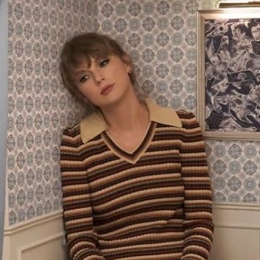 😥Someone wrote about me that I'm a bitch for a tweet (I've never received an insult like that, not on Twitter or anywhere) but that was not the worst guys the worst thing is that this person also wrote that I was a fan of Amber and I acted like a Johnny fan 🫠 so sad....