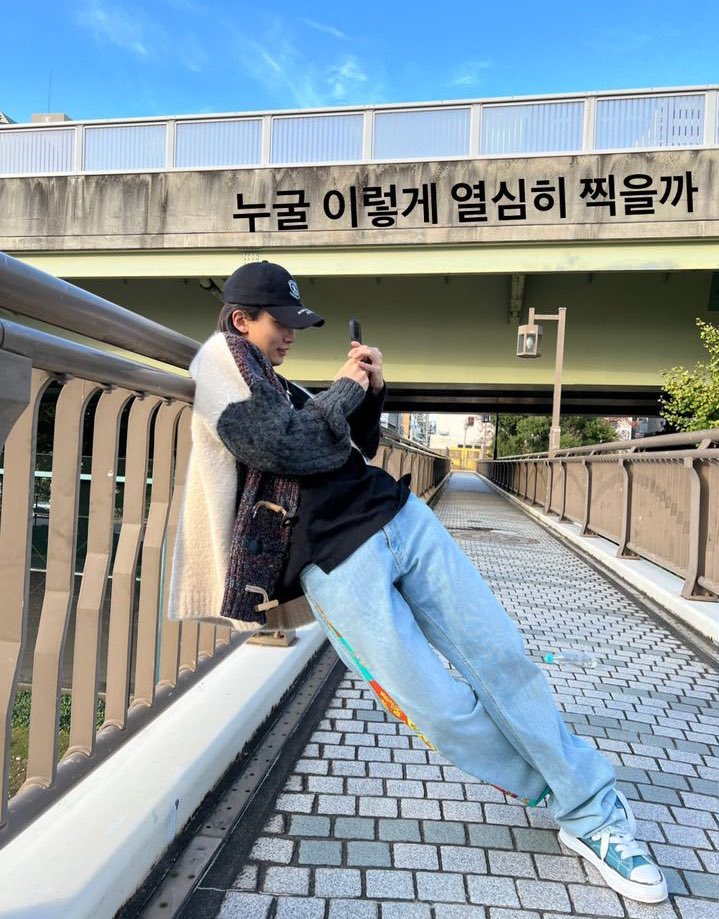 carateumezone's tweet photo. #JEONGHAN #HARUTO

the photographer                 the model https://t.co/t1x5MdgOF4