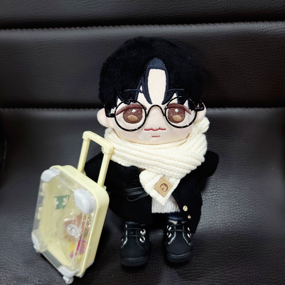 어서와 비행기✈️는 처음이지?

#형원인형 #제주도여행 #바리바리따뜻따뜻