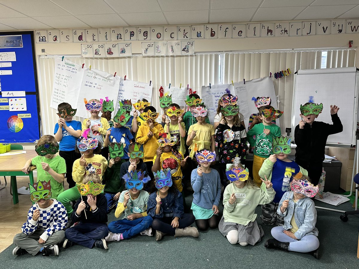 SHPS_Year2's tweet photo. @SHPS_Year2  Year 2 enjoyed their Brazil enrichment day. We made carnival masks, tasted a range of chocolates and fruit juices, learned some Portuguese phrases and the basic samba steps. We then ended the day by playing a Brazilian game and had an in class carnival’ https://t.co/nYkGLIiIyB