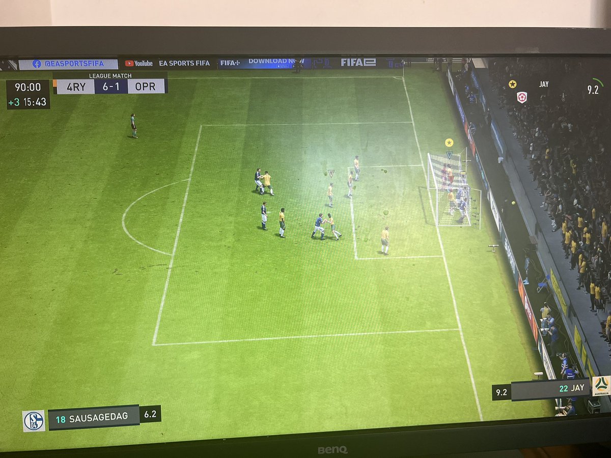 JakeSmit22's tweet photo. @EASPORTSFIFA what are you guys doing about this glitch? We are up 6-1 in clubs and they do this corner glitch? The PSN’s are der_kaiser18 and Ac_smithers https://t.co/nkhoMiWJ8D