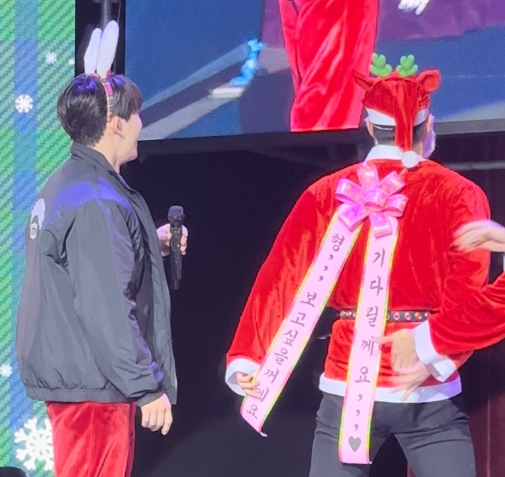 형,,, 보고싶을꺼에요
ㄴ 맞춤법틀림
그래미안
기다릴께요,,,♡
ㄴ맞춤법틀림