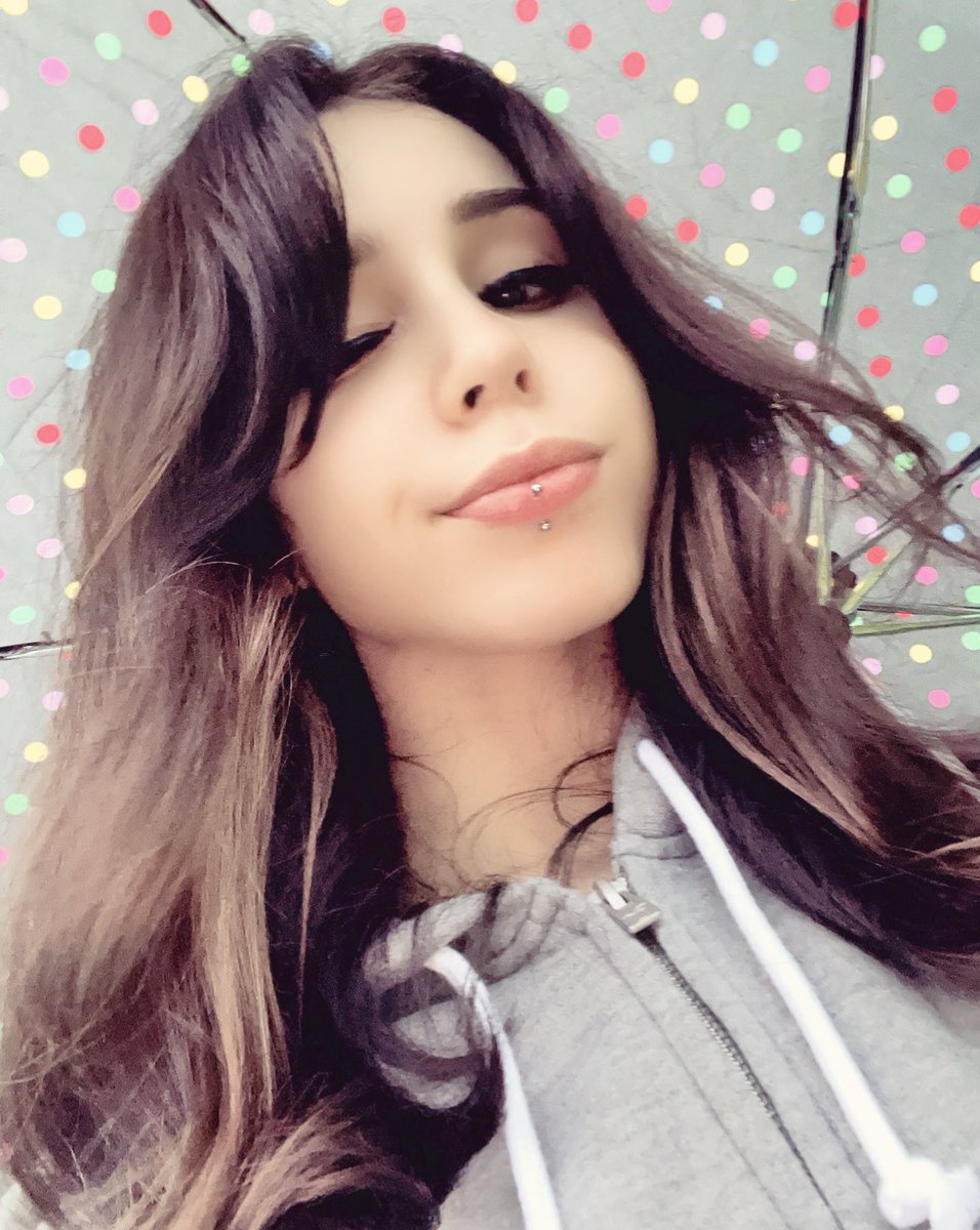 Trashboi 💦 on Twitter: "Another day means another opportunity to simp