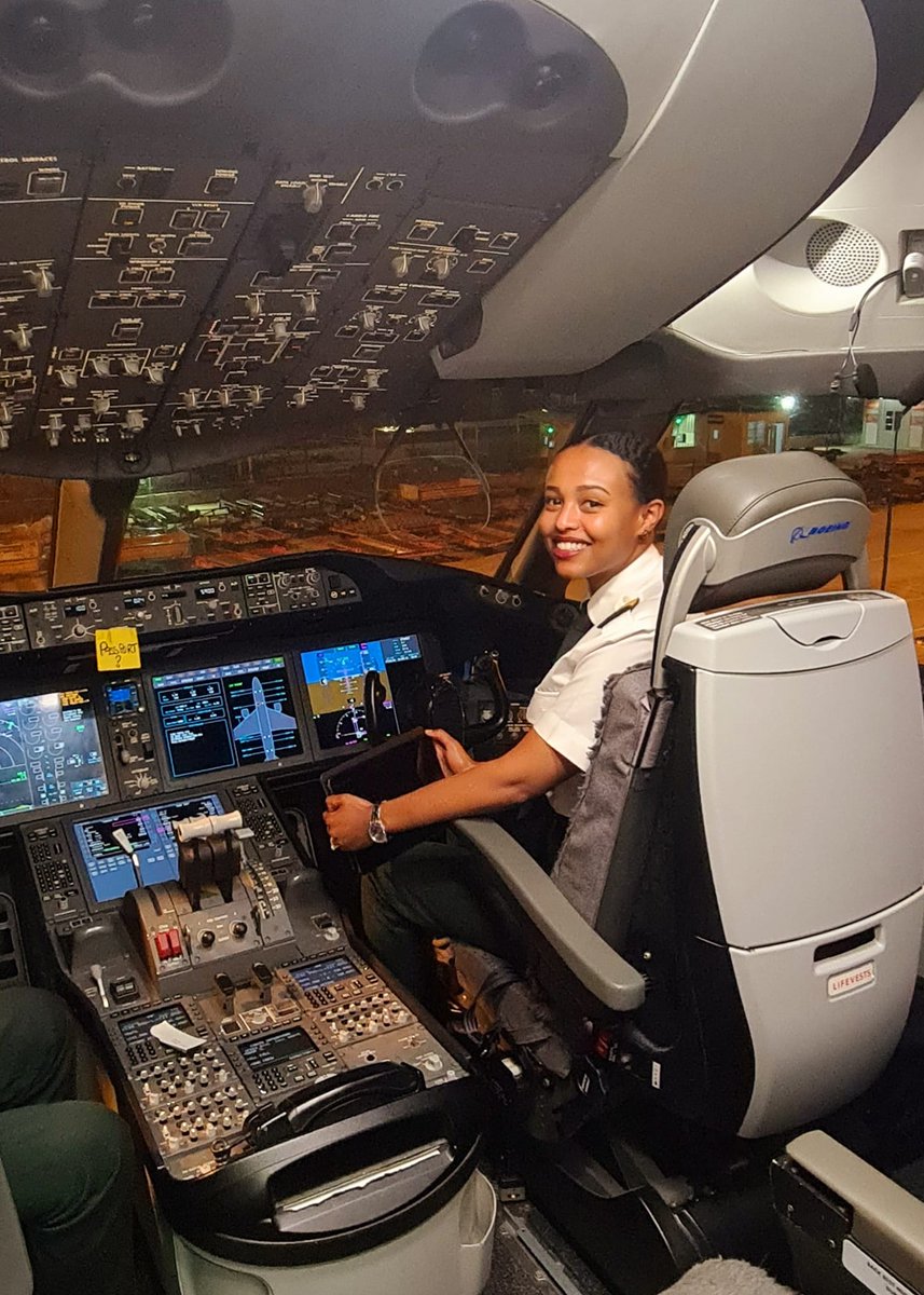 flyethiopian's tweet photo. Where do you like to fly with us?
#EthiopianAirlines https://t.co/Mw3ndT7LOS