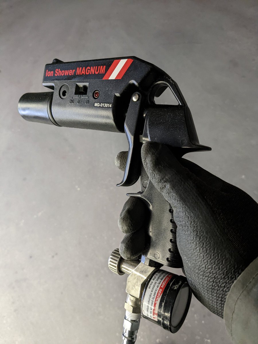 BP_FOX2020's tweet photo. 新調しちゃった！
#bictool　#マグナム https://t.co/jYPMsgXanV