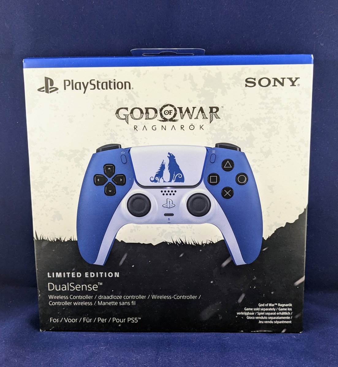 LegendaryPrizes's tweet photo. 🎮🪓 We have one God of War Ragnarok DualSense Wireless Controller for PS5 to give away! Entry is open to AU/NZ residents aged 13+. Competition ends 17/12/2022. 🎮🪓 https://t.co/2b3rAuC6g8 #competition #videogames #gaming #PS5 #GodOfWarRagnarok #GodofWar #playstation #giveaway https://t.co/3Ju6iTWUE0