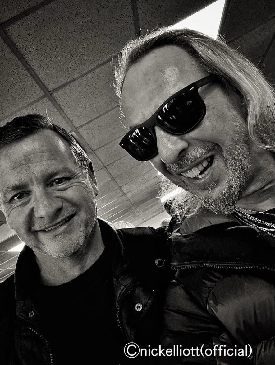 nick_italian's tweet photo. I ragazzi tornano in Tour!!!!🇮🇪☘️
https://t.co/R8otRPsAZ7
#nickelliottrockartphotographer #nnickelliottirishtour #nickelliottontheroad #nickelliottinfo #nickelliottitalianpage #nickelliottofficialusa #nickelliottshooting #safetravel
@nickelliottrock 
@andy_blithe 
@nick_italian https://t.co/zbjBHpypa9