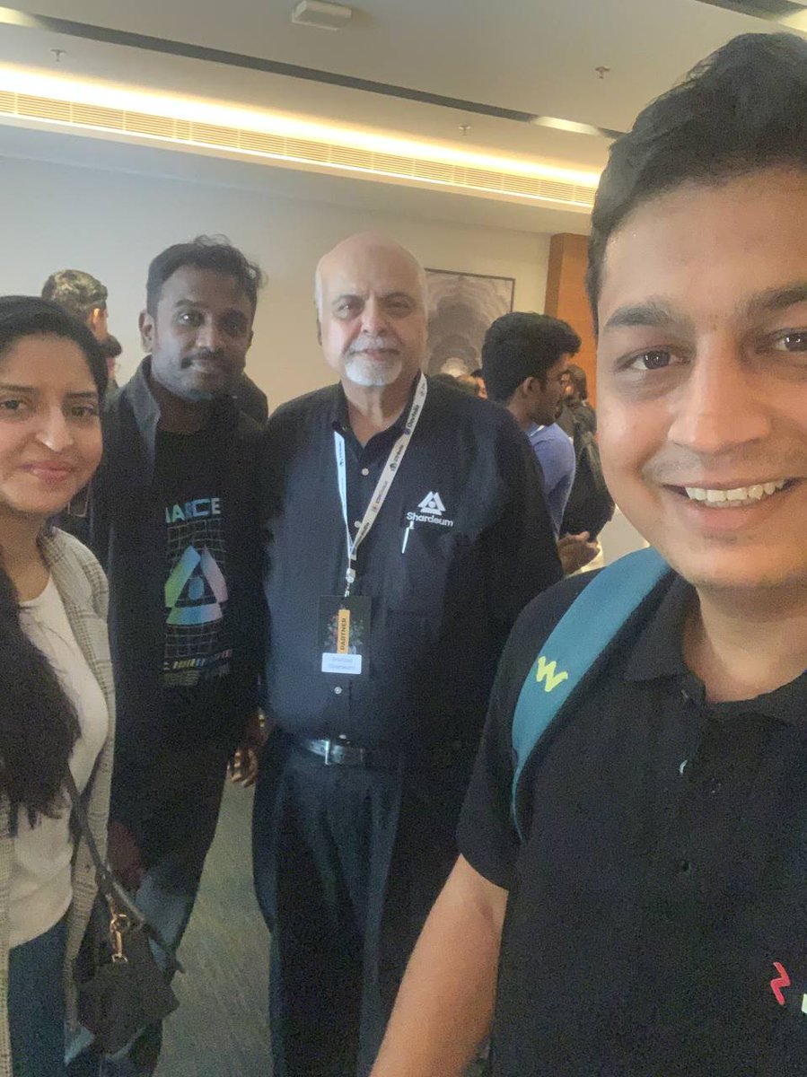 routerprotocol's tweet photo. Router Team was at the "Breakfast with you crypto BFF's", a side event to #ETHIndia ๐
Met quite a few OGs, Devs and Web3 enthusiasts ๐ค
#BuidlWithRouter #RouterAtEthIndia #Interoperability https://t.co/4XzDfPVjGf