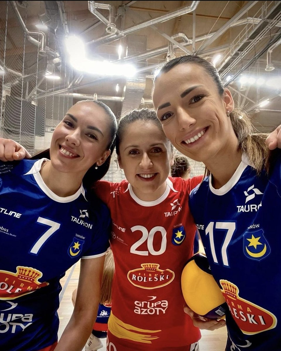 YuliaGerasymova's tweet photo. MediaDay 📸

#volley #team #tvf #volleyball #karayollarısporkulübü #vestelsultanla #Yuliya #rligi #ankara #türkey #takım #volleyballgirls #YuliaGerasymova https://t.co/7fL5gnsIXj