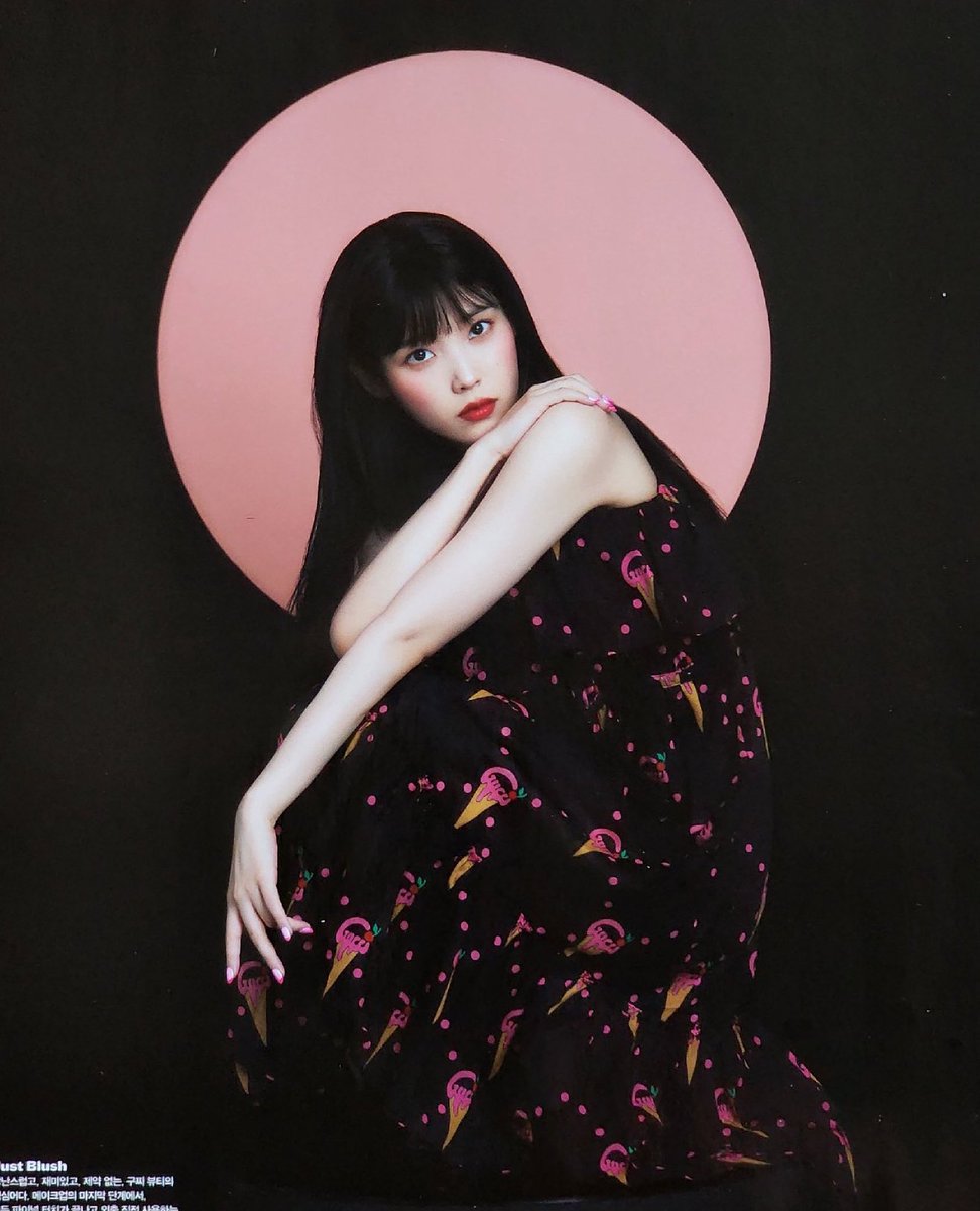 edament_iu's tweet photo. IU ✖ VOGUE KOREA ✖ GUCCI BEAUTY ✨

@_IUofficial 💜

_
#IU #아이유 https://t.co/864O0JxvOR