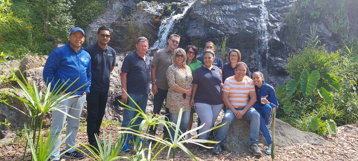 paarlconnect's tweet photo. Team @paarlconnect at #soulcascade for the launch of @wowebikes come join in the festivities @Paarlfm
#ecotourism
#discoverctwc
#dedat
#Travel https://t.co/QKeUaUikBW
