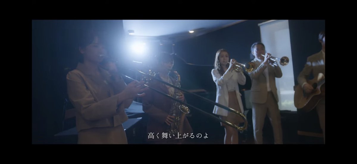 chika_t_p's tweet photo. 新プロジェクトの映像が2つ公開になりました🤭🎺🌿
映像も音楽もこだわっていて素敵なので、ぜひぜひご覧ください！

「Hopeful Mind」MusicVideo
https://t.co/iuF7wwSAvV
Documentary
https://t.co/tYXKsjTG1Q https://t.co/1Rvl6UO1Gm