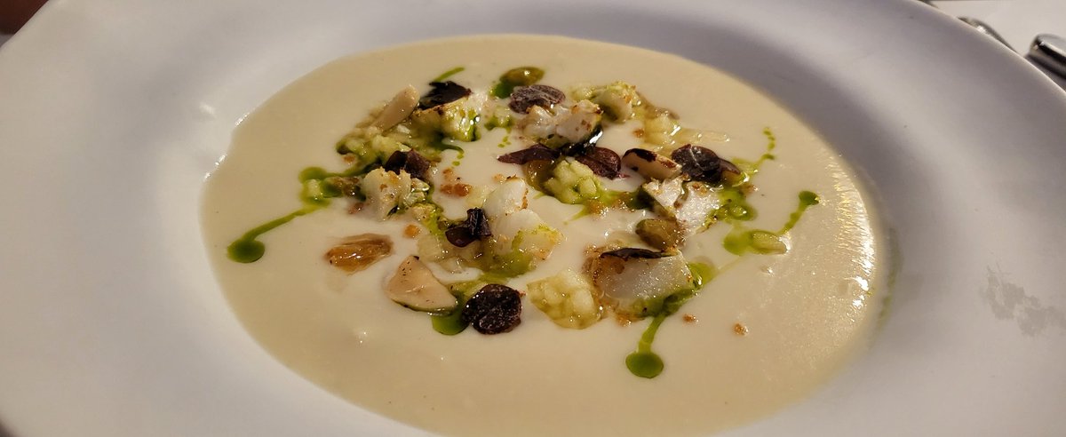 Mike Pitts tweet media