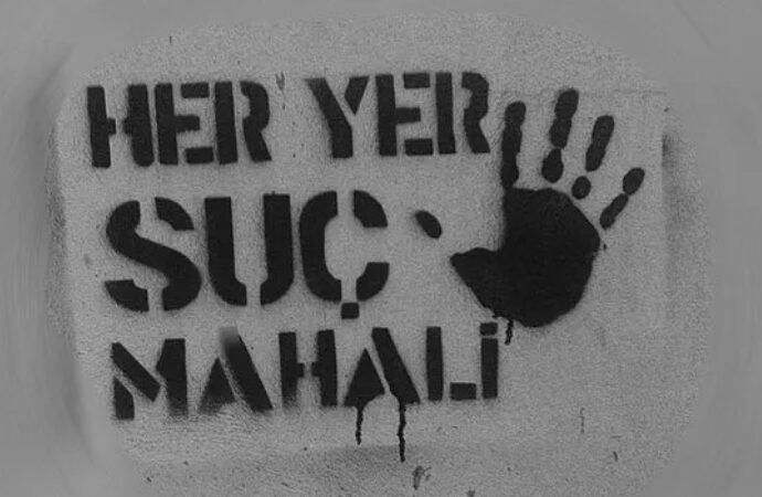 📌Niğde’de bir kuran kursunda 5 yaşındaki çocuğa tecavüz edildi. Kuran kursunda görevli 25 yaşındaki fail A.F.Y. 18 yıl 9 ay hapis cezası aldı. Çocuğun Orpen Nergiz, Diyanet’ten bir görevlinin kendisini arayarak, “Yapanın bir din görevlisi olduğunu söyleme” dediğini söyledi.