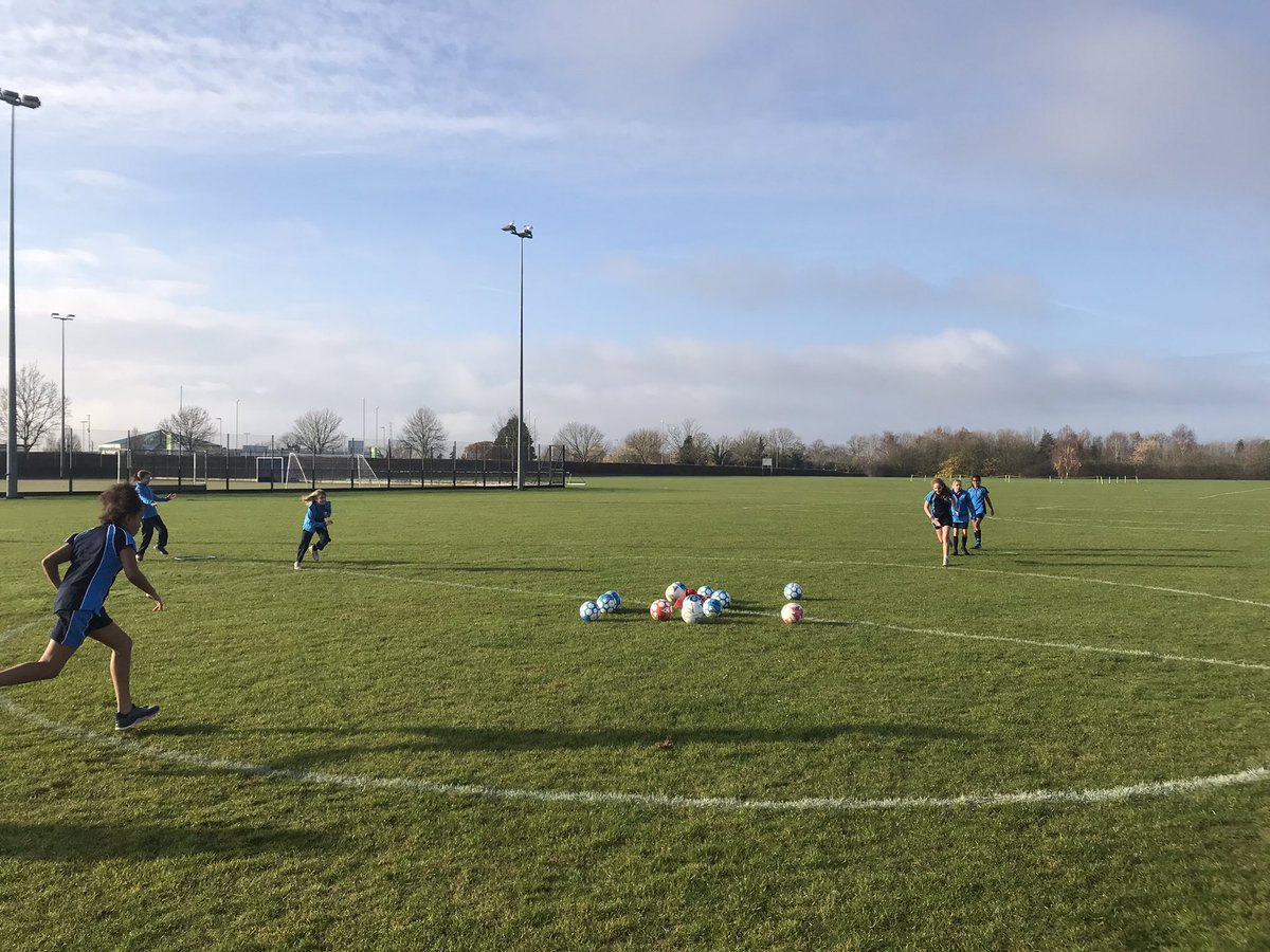 NHS_Sport's tweet image. Cross Country Club #Intervals #FunSession