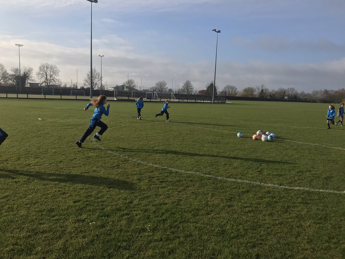 NHS_Sport's tweet image. Cross Country Club #Intervals #FunSession