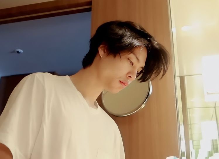bloombreez3's tweet photo. JohnTen 🔞 AU | Neighbor 

CW // boypvssy , anal , oral , vagina sex, deepthroat , fingering , vagina eating, squirt , bareback , creampie , bot on top

10 yang berniat memberikan kudapan malam kepada john malah dirinya menjadi kudapan malam untuk john

https://t.co/hksAQ8yZ6V https://t.co/miHS4YkpsV
