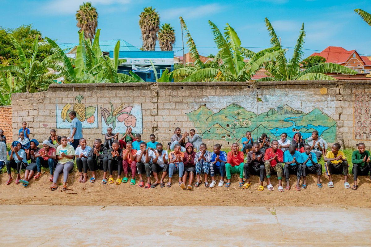 AfriYAN_Rwanda's tweet photo. During the #16Days, we call for greater support for womenโs rights movements so that they can continue to play their critical role in preventing and eliminating violence against women and girls. We need to #PushForward!
#16DaysOfActivism #GenerationGRw #GBV https://t.co/4NwYZ3TjVk