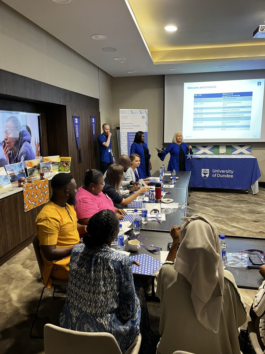 ProfPeterDundee's tweet photo. Excited to start @dundeeuni 🇳🇬 🇬🇭 School Counsellors Retreat in Lagos.  @LouiseConnor7 Christmas origami icebreaker proving popular!! https://t.co/L2H0YIqfEM