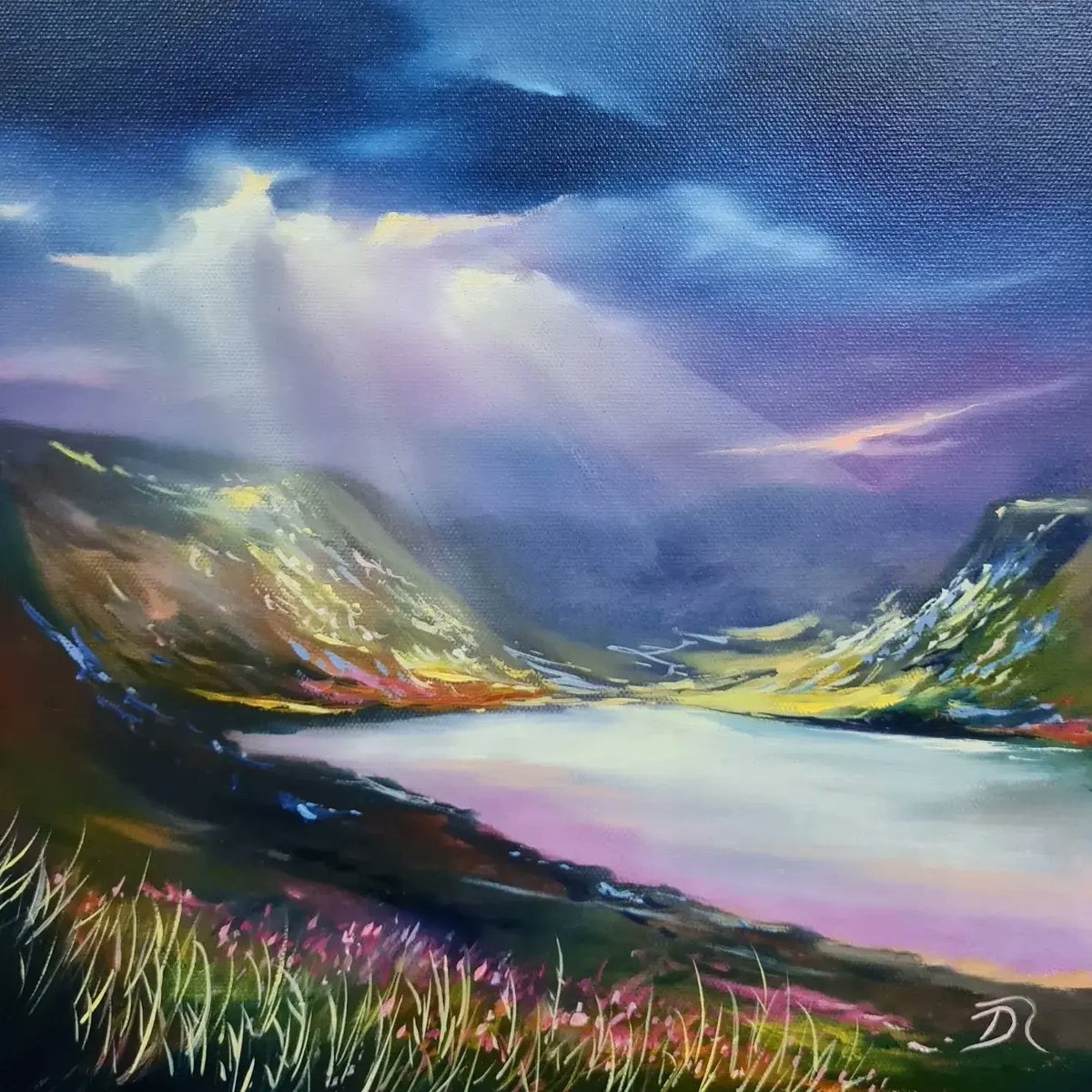 Loch Muick
2022
Oil on Canvas
Image Size 30 x 30cm
£495
Available for Christmas 🎄 link: strathearn-gallery.com/artists/170/do…

#lochmuick  #ballater #art #scottishart #Christmas