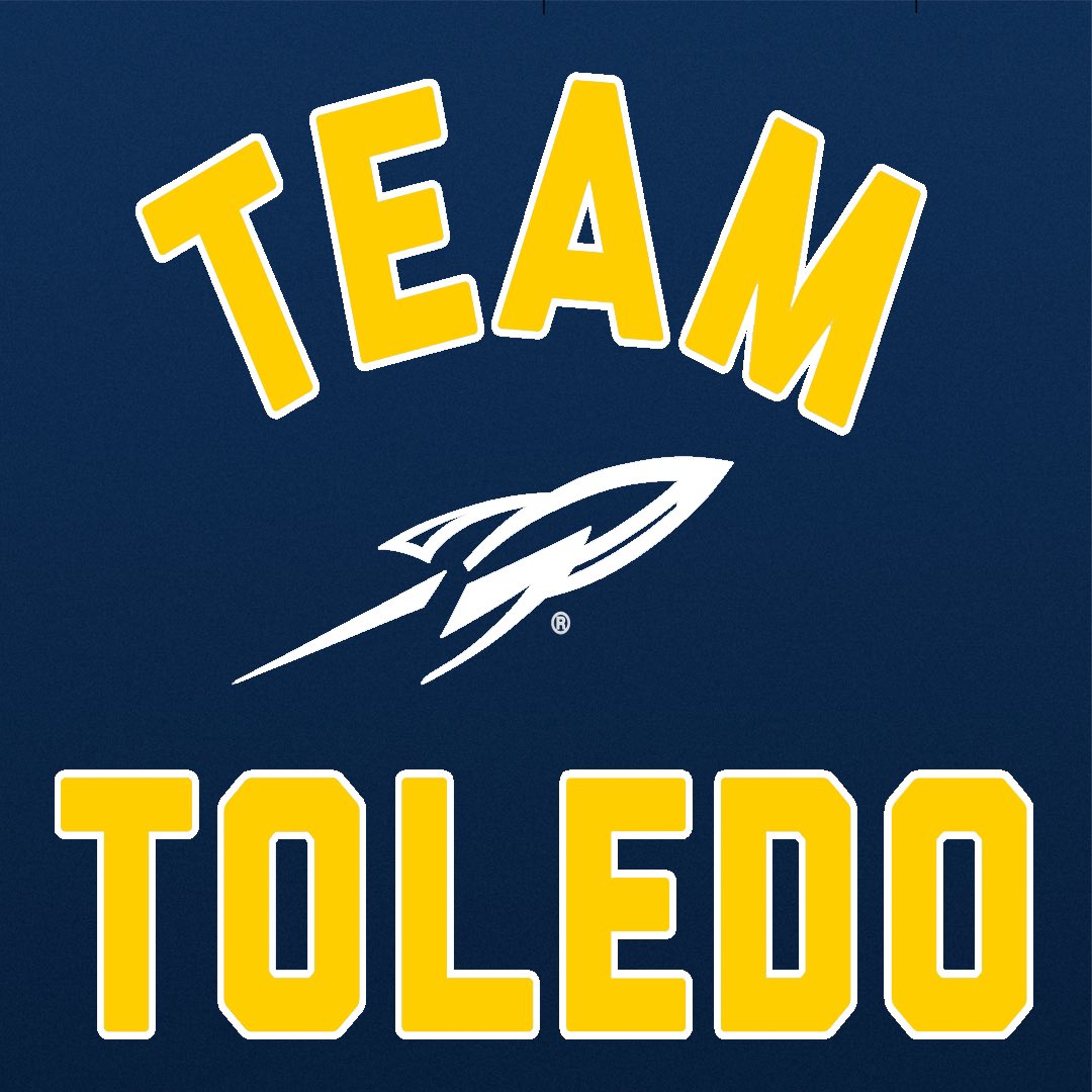 Almost game time! Let’s bring home the trophy <a href="/ToledoFB/">Toledo Football</a>! #GoRockets | #TeamToledo
