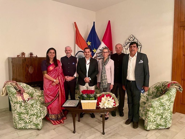 MtAbuSchool's tweet photo. Embassy of Austria, New Delhi hosted a Reception on the ocassion of presentation of Intercultural Achievement Award 2022 to Mount Abu Public School. #InterCulturalAchievementAward #MountAbuGoesGlobal ๐๐ฆ๐น https://t.co/IuNtzHeMBd
