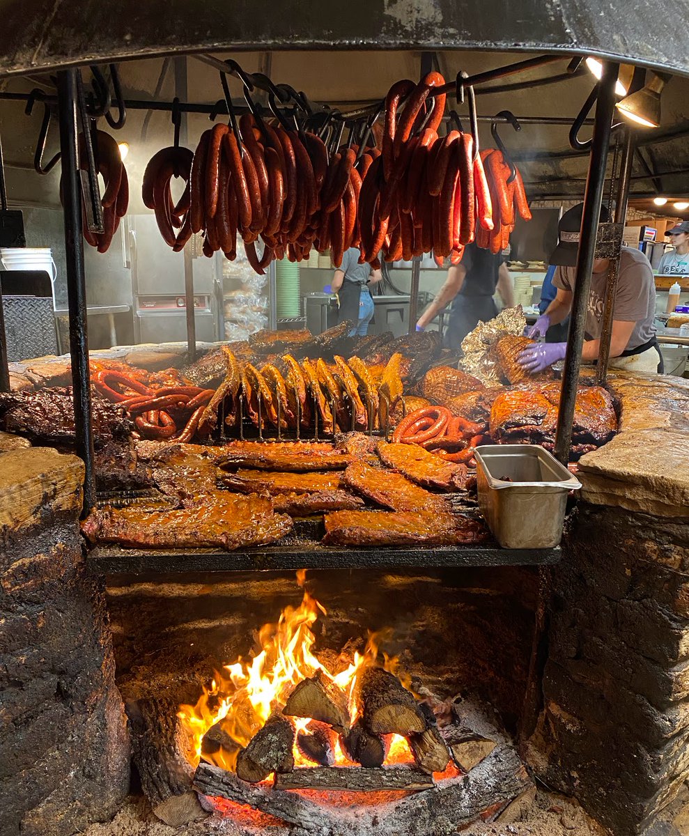 Salt Lick BBQ tweet media