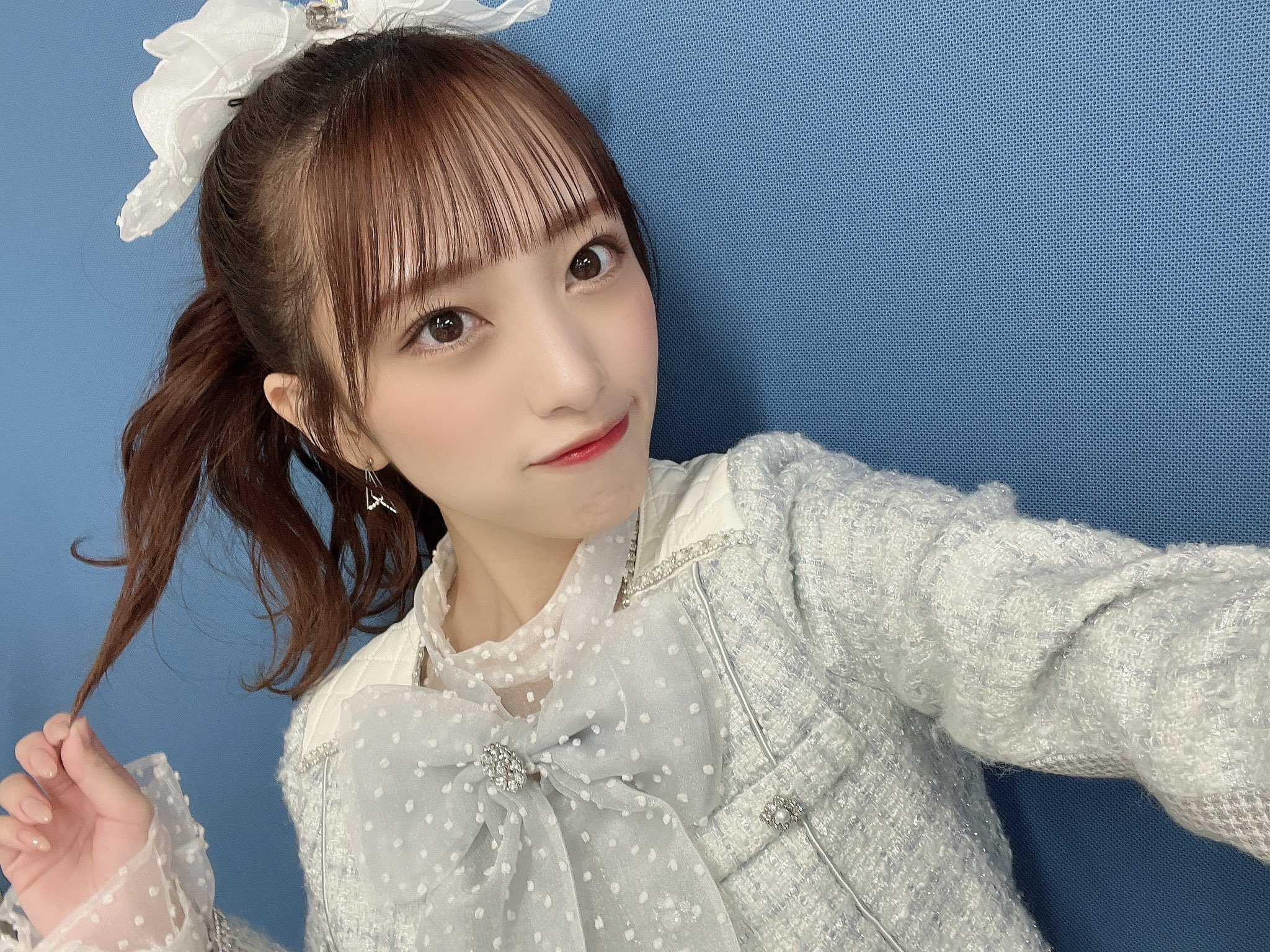 向井地 美音 ベストアーティスト22 ありがとうございました 着うた企画エモすぎた Rumorはポニテ白衣装 フラゲはツインテ赤衣装 だったよ T Co O75cfniyyn Twitter