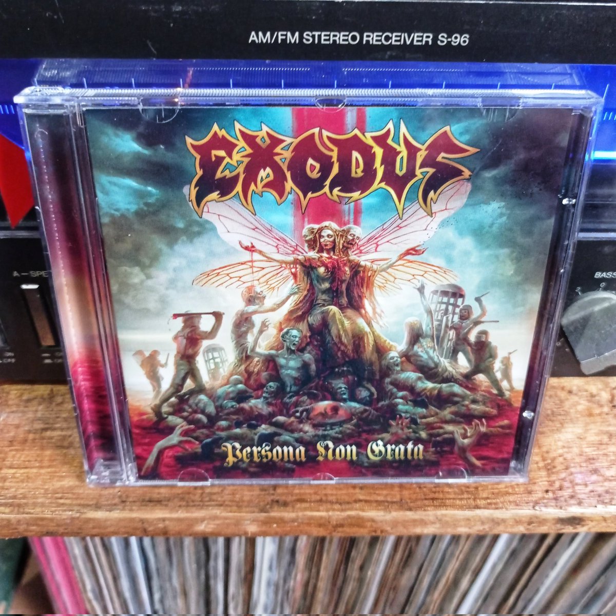 RogerioRocker's tweet photo. Exodus - Persona Non Grata #cd #nuclearblast #shinigamirecords #rimosa #idnbsr163 #cdpost #cdcollector #cdcollection #discoécultura #discocollection #compactdisc #digitalaudio #gradiente #s96 #philco #ph180 #ambivalent https://t.co/OFwDlnDWrB