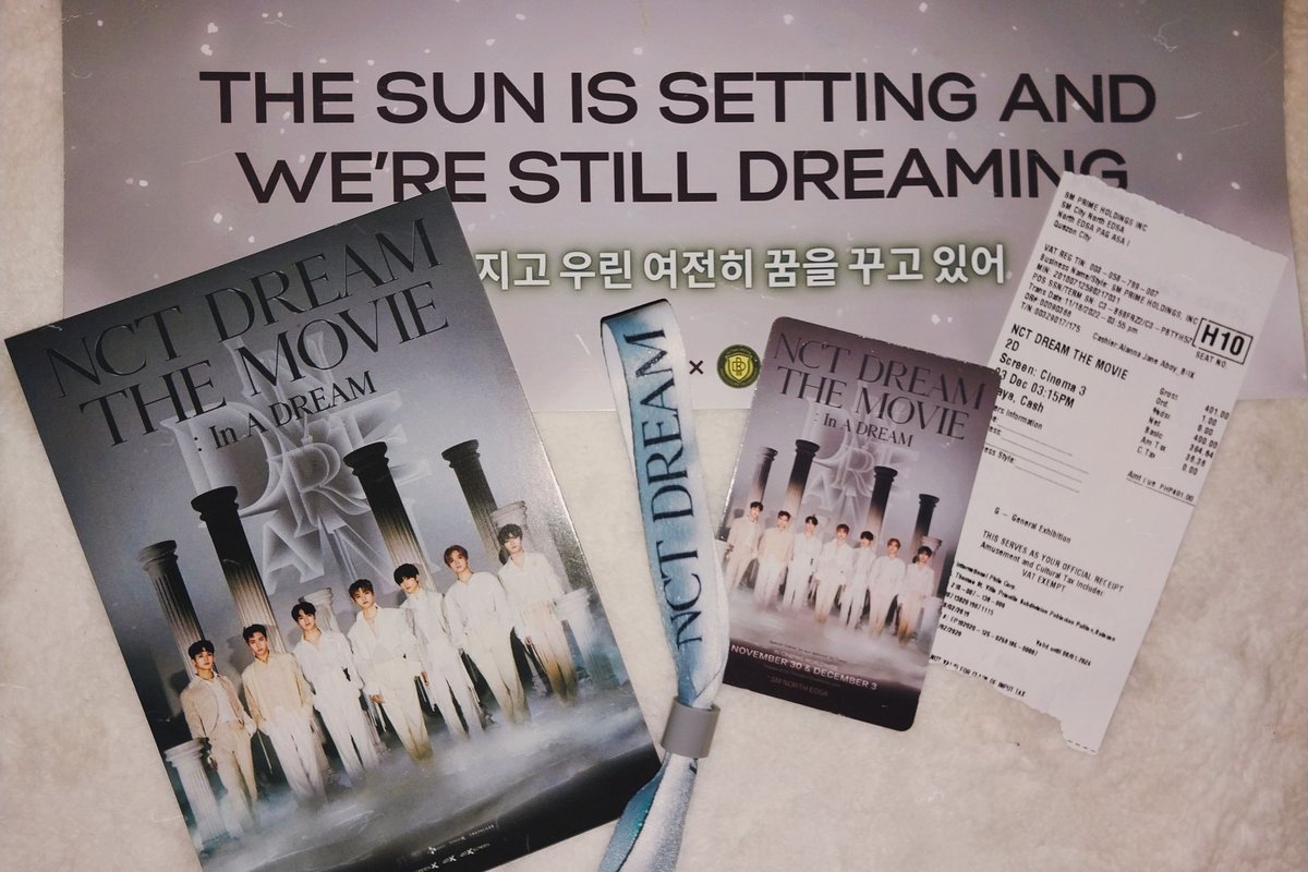 0128shywol's tweet photo. tysm po for today's block screening and the freebies ๐ฅฐ ilysm our 7dream!!!
#NCTDREAMTHEMOVIEInADREAM
#InADreamSMNE @nctdreamphsmne https://t.co/yTfOeW7yQY
