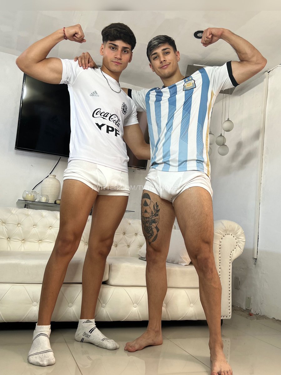 We are ready for today's game, and you? 🥵⚽️  @leomodeloficial