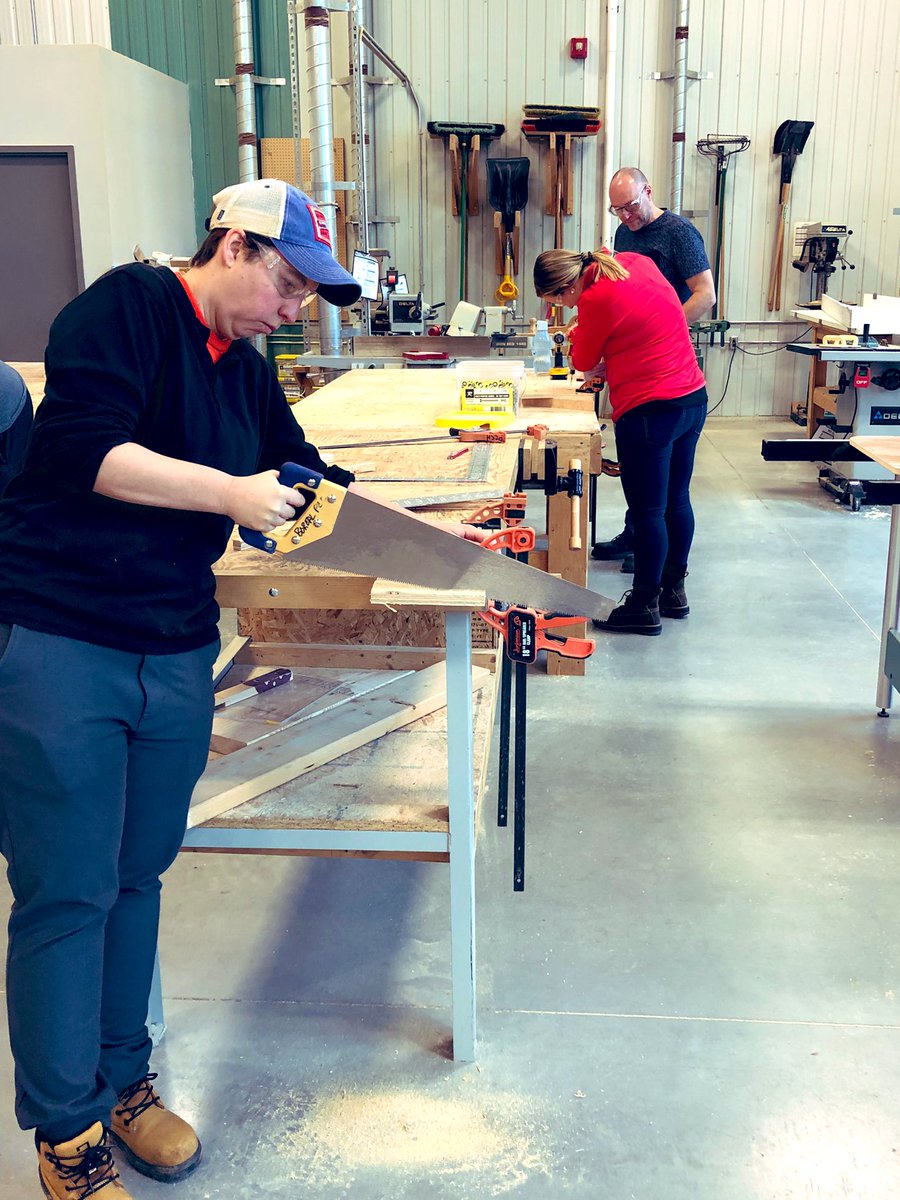 Stephanie tweet media